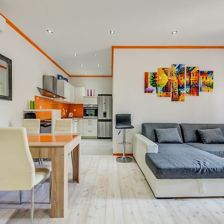 Split Suites - Centre Apartment Anka 외부 사진